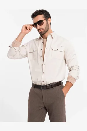 Ombre Clothing Ležérní krémová košile s kapsami na knoflíky V1 SHCS-0146