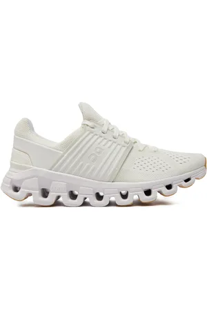 On Running Běžecké boty Cloudswift Undyed 91.98682