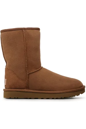 UGG Sněhule W Classic Short II 1016223