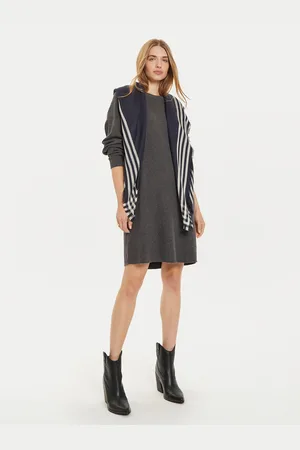 Tommy Hilfiger Šátek Naval Square AW0AW16651 Tmavomodrá