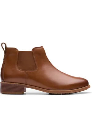 Clarks Kotníková obuv s elastickým prvkem Havisham Top 26178718