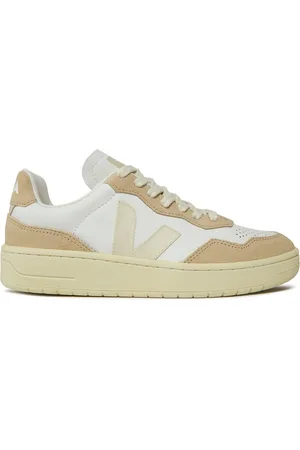 Veja Sneakersy V-90 VD2003377A