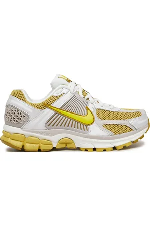 Nike Sneakersy Zoom Vomero 5 HJ9607 700
