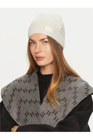 Guess Čepice Riley W4BZ26 Z3J92