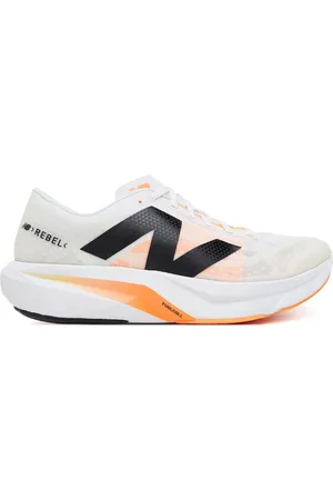 New Balance Běžecké boty FuelCell Rebel v4 MFCXCN4