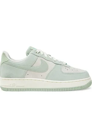 Nike Sneakersy Air Force 1 07 HQ1497 Zelená
