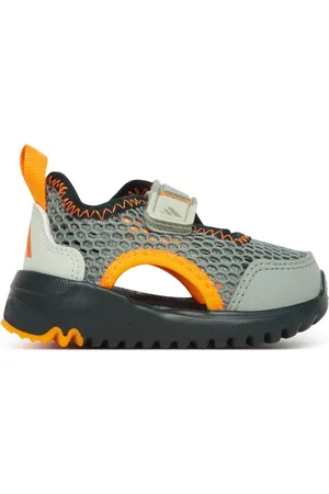 adidas Sneakersy Summerflex IH8731 Zelená