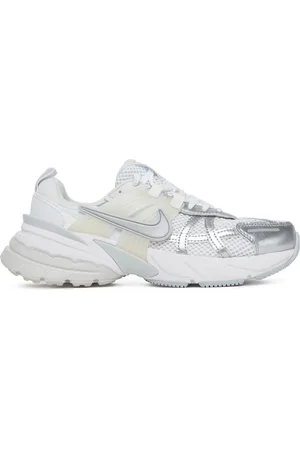 Nike Sneakersy V2k Run FD0736 104
