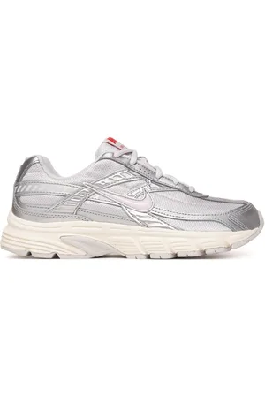 Nike Sneakersy Wmns Initiator FZ9020 Stříbrná