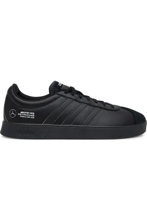 adidas Sneakersy Mercedes - AMG Petronas Formula One Team Vl Court Base Trainers JR1067
