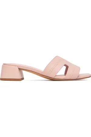 Jenny Nazouváky R255SS00541