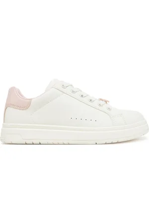 Calvin Klein Sneakersy Low Cut Lace-Up V3A9-82015-1355A S