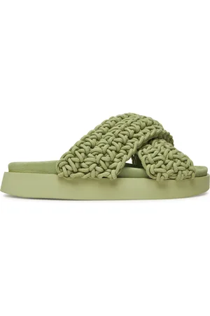 INUIKII Nazouváky Woven 70104-105 Zelená