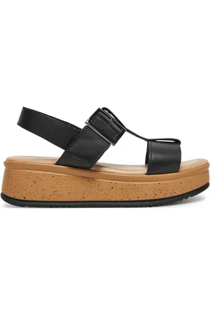 Lasocki Sandály ARC-4883-17
