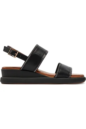 Inuovo Sandály A95005