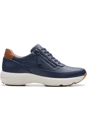 Clarks Sneakersy Tivoli Zip 26176649 Tmavomodrá