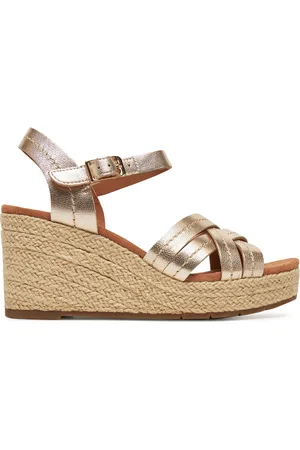 Clarks Espadrilky Sabina Strap 26181463 Zlatá