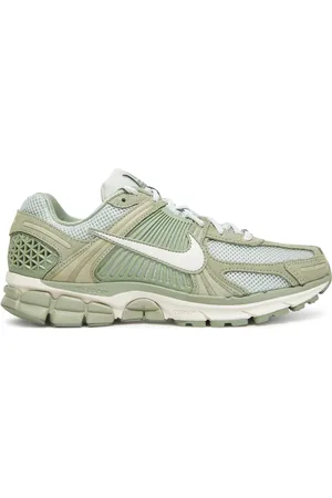 Nike Sneakersy Zoom Vomero 5 HF1553 300 Zelená