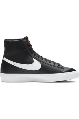 Nike Juniorská vycházková obuv Blazer Mid 77 black team orange
