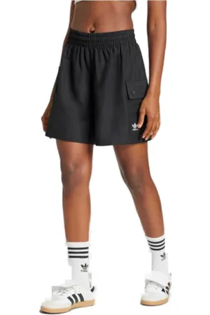 adidas Dámské kraťasy ESS C SHORTS