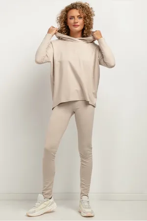 Tessita Woman