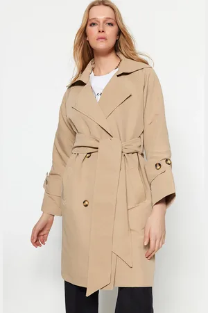 Trendyol Béžový oversized trenčkot s širokým límcem a páskem