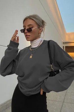 MADMEXT Smoked Crewneck Basic Sweatshirt