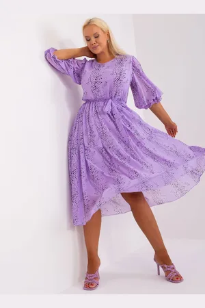 LAKERTA Světle fialové šaty plus size s potiskem