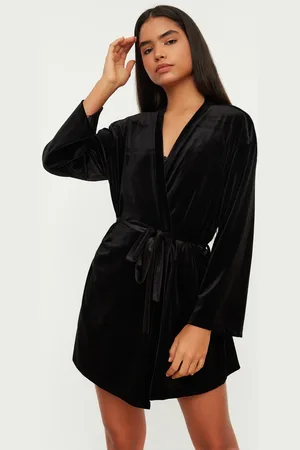 Trendyol černý sametový pletený župan Soft Feel