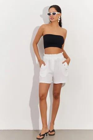 COOL Chladné a sexy bílé lněné šortky s kapsami pro ženy NH59