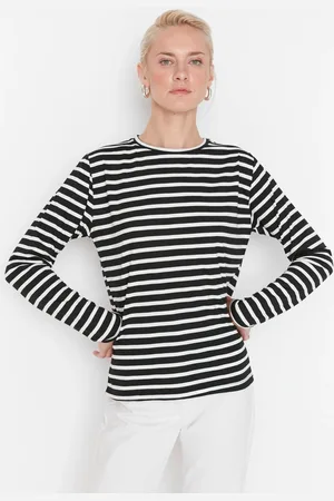 Trendyol Black Striped Regular/Normal Pattern Basic Crew Neck Knitted T-Shirt
