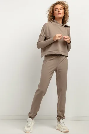 Tessita Woman