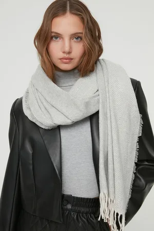 Trendyol Light Gray Soft Textured Women