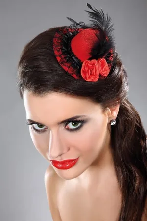 LivCo Corsetti LivCo Corsetti Módní Dámský Mini Klobouk Model 20