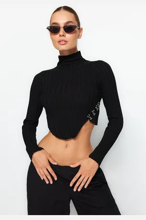 Trendyol Black Super Crop svetr z úpletu s vysokým výstřihem