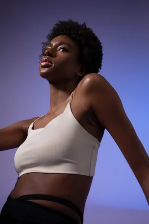 DeFacto Fit Crop Top s kulatým výstřihem a provázkovými ramínky