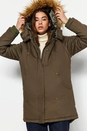 Trendyol Khaki kožešinová parka s kapucí odpuzující vodu
