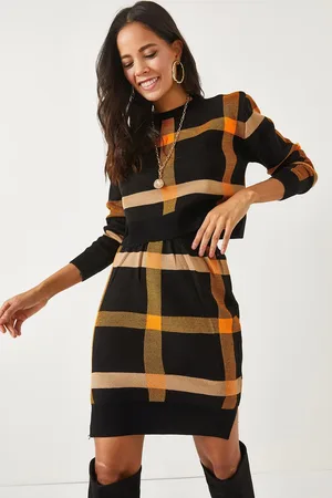 Olalook Black Top Crop Sweater Bottom Slit Skirt Set
