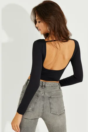 COOL Stylový a sexy dámský černý crop top s otevřenými zády CY430