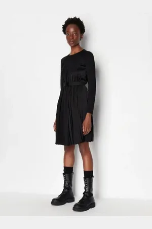 Emporio Armani Černé dámské šaty Exchange - Dámské