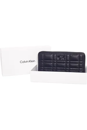 Calvin Klein Woman