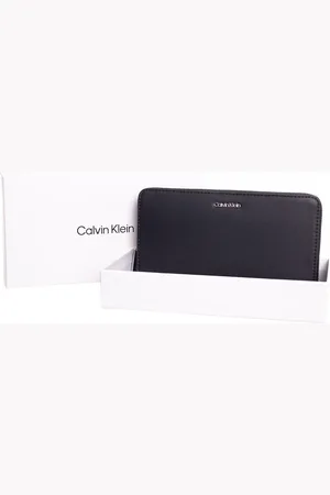 Calvin Klein Woman