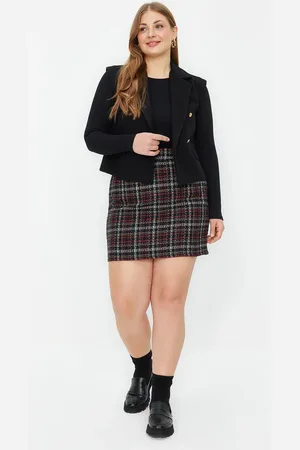 Trendyol Curve Black Plaid / Checkered Pencil Tweed Woven Plus Size Skirt