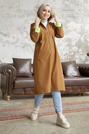 Instyle Neonový trenčkot se šňůrkou v pase a kapucí - \ zelená