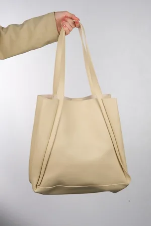 LuviShoes Klos Cream Women