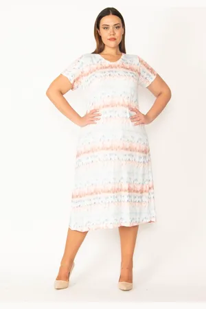 sans Dámské plus size šaty s barevným vzorem batiky z česané bavlny