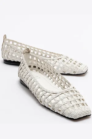 LuviShoes ARCOLA dámské bílé pletené vzorované baleríny