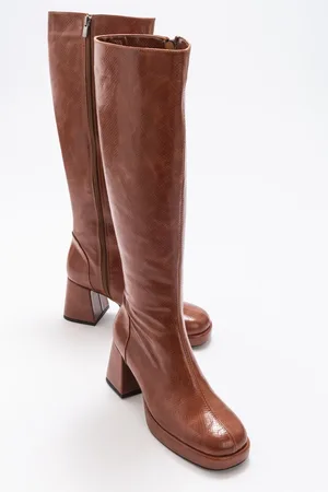 LuviShoes Noote Colored Women