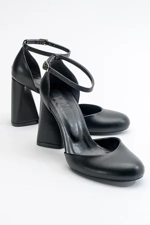 LuviShoes Oslo Black Skin Women