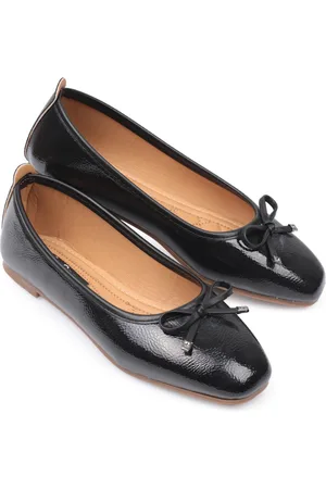 Capone Outfitters Hana Trend Wrinkled Pattern Women Flats
